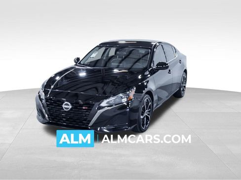 Used 2023 Nissan Altima 2.5 SR AWD/4WD image 1