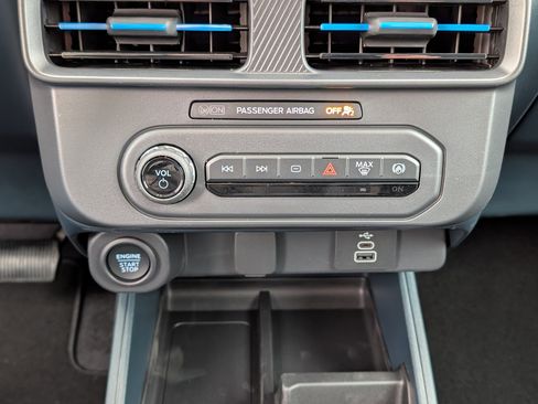 New 2026 Ford Maverick Lobo image 22