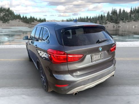 Used 2016 BMW X1 xDrive28i AWD/4WD image 5