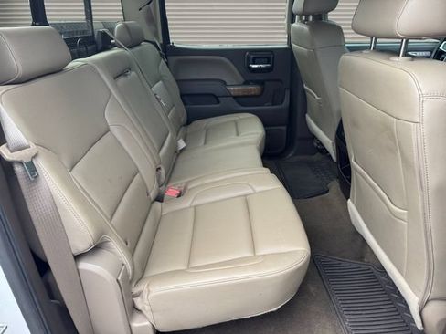 Used 2016 GMC Sierra 1500 SLT w/ SLT Preferred Package AWD/4WD image 17