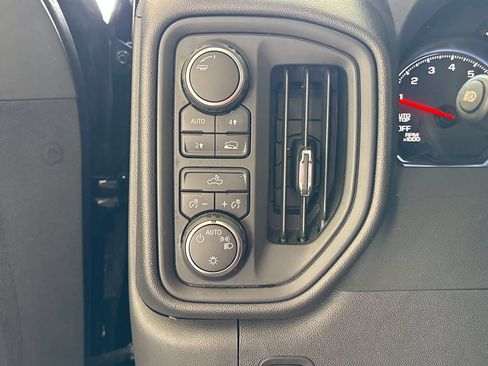 Used 2022 Chevrolet Silverado 1500 Custom w/ LPO, Dark Essentials Package AWD/4WD image 39