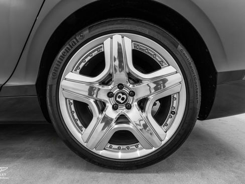 Used 2016 Bentley Flying Spur W12 image 8