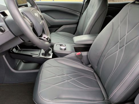 Used 2022 Ford Mustang Mach-E Select w/ Comfort/Technology Package image 28