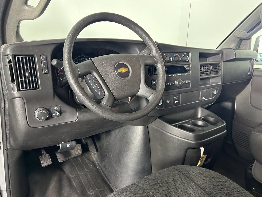 Used 2025 Chevrolet Express 2500 w/ Driver Convenience Package RWD image 14