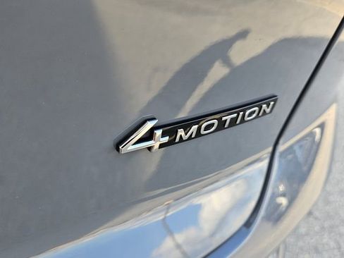 New 2026 Volkswagen Atlas Cross Sport SEL R-Line image 12