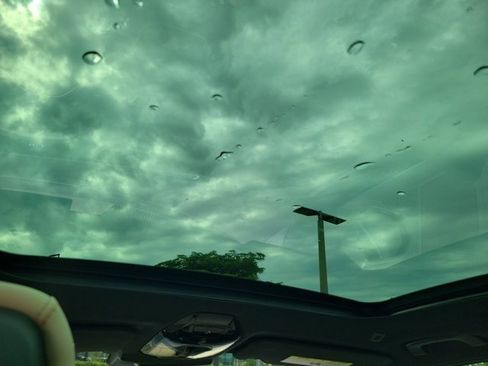 Used 2025 BMW X3 xDrive30i w/ Premium Package image 17