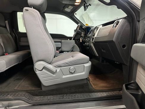 Used 2014 Ford F150 XLT w/ XLT Chrome Package image 20