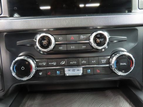 Used 2025 Ford F250 Platinum image 53