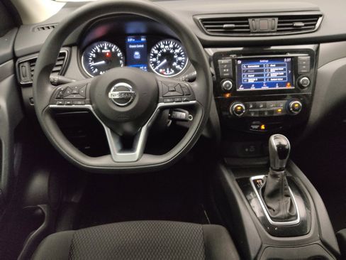 Used 2020 Nissan Rogue Sport S w/ Appearance Package FWD image 22