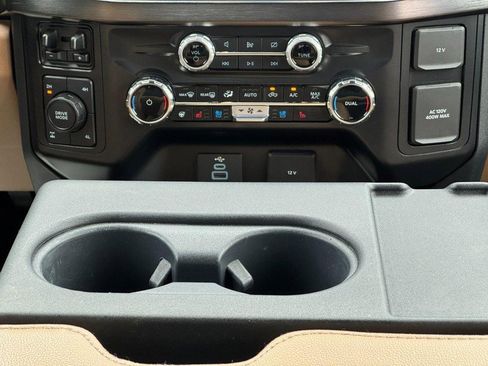 Used 2024 Ford F350 Lariat w/ Chrome Package image 14