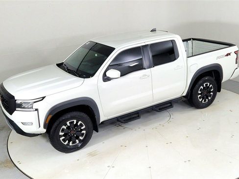 Used 2022 Nissan Frontier PRO-4X w/ Off-Road Protection Package image 42