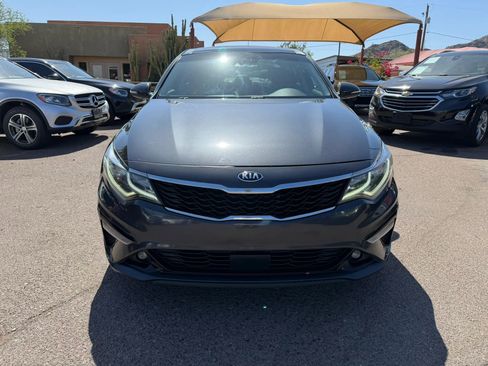 Used 2019 Kia Optima EX w/ EX Premium Package FWD image 2