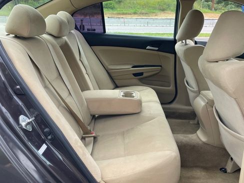 Used 2012 Honda Accord LX image 19