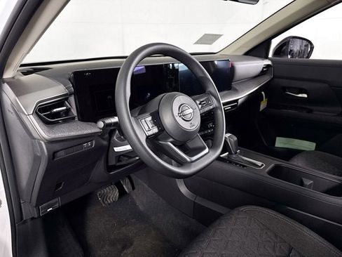 New 2026 Nissan Kicks SV w/ SV Premium Package AWD/4WD image 9