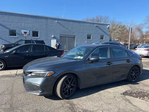 Certified 2024 Honda Civic Sport Touring image 11