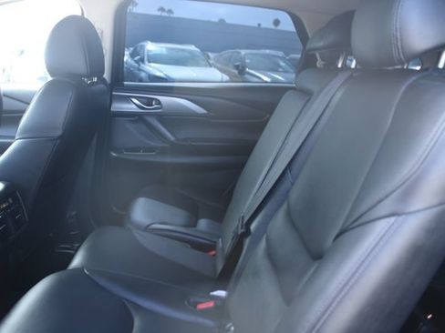 Used 2021 MAZDA CX-9 Touring FWD image 40
