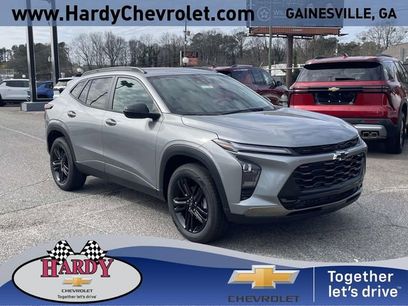 New 2026 Chevrolet Trax ACTIV w/ Sunroof Package