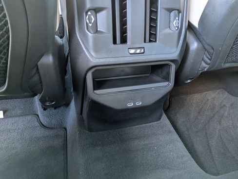 Used 2025 BMW X3 xDrive30i AWD/4WD image 16