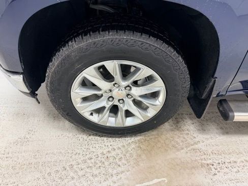 Certified 2022 Chevrolet Silverado 1500 LTZ w/ LTZ Premium Package image 21