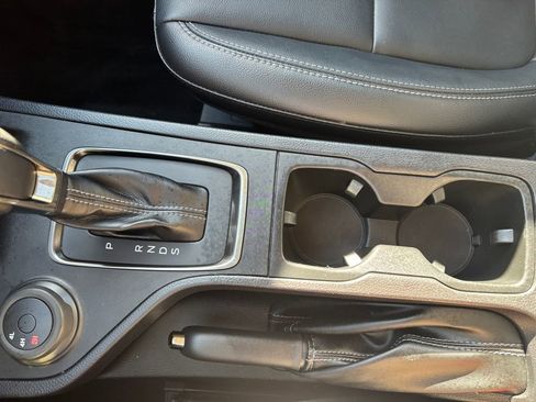 Used 2020 Ford Ranger Lariat w/ Equipment Group 501A Mid image 36