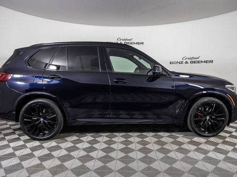Used 2022 BMW X5 xDrive40i w/ M Sport Package AWD/4WD image 3