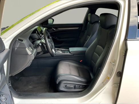 Used 2018 Honda Accord Sport image 20