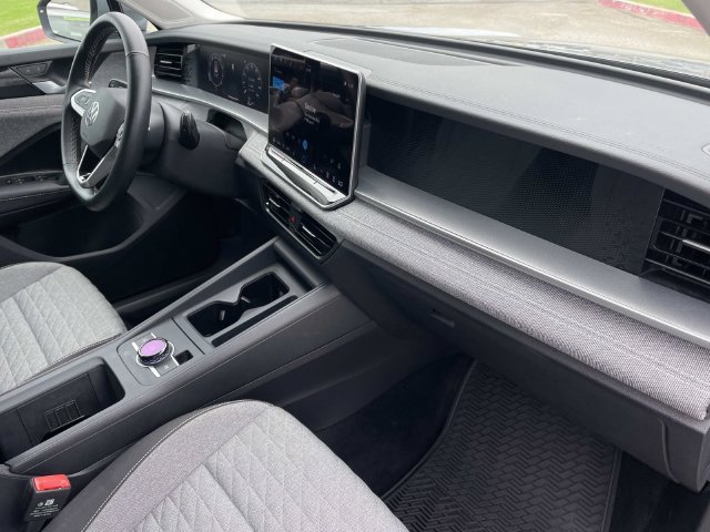 Certified 2026 Volkswagen Tiguan S FWD image 29