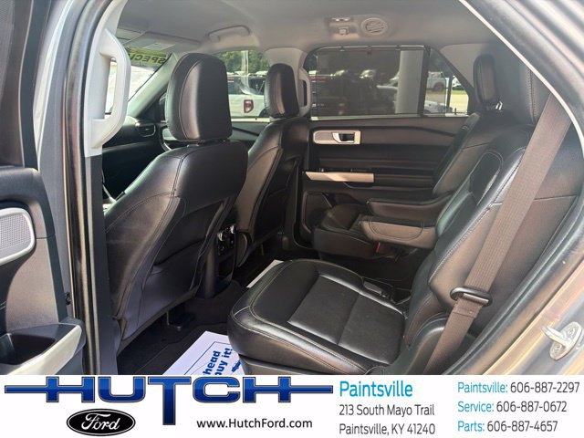 Used 2021 Ford Explorer Limited w/ Equipment Group 301A AWD/4WD image 12