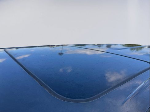 Used 2016 Toyota 4Runner Limited image 10