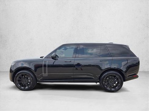 New 2026 Land Rover Range Rover Long Wheelbase SE AWD/4WD image 4
