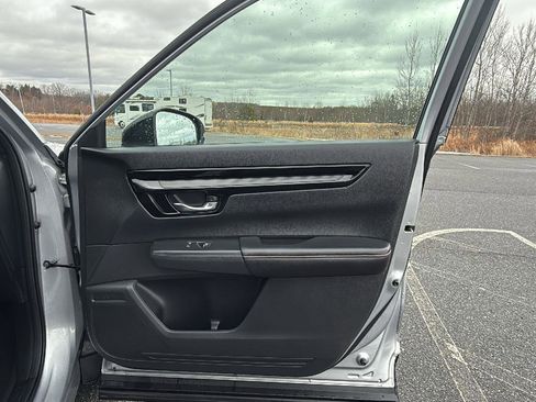 Used 2025 Honda CR-V Sport Touring image 16