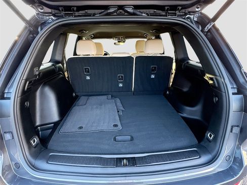 Used 2024 Jeep Grand Cherokee Limited image 24