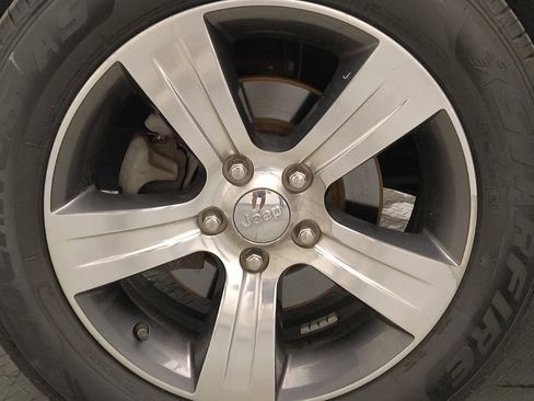 Used 2016 Jeep Patriot High Altitude FWD image 31