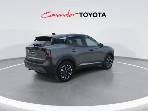 Used 2026 Nissan Kicks SV w/ SV Premium Package AWD/4WD image 8