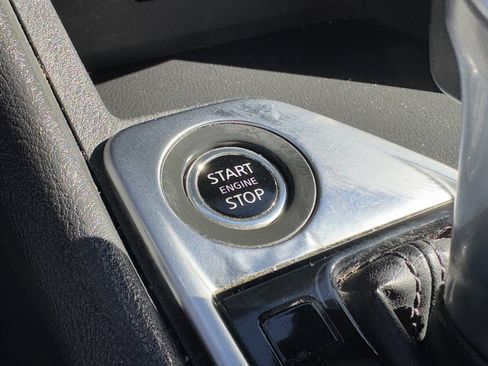 Used 2021 Nissan Sentra SV image 24