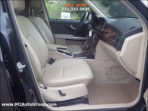 Used 2011 Mercedes-Benz GLK 350 4MATIC image 14