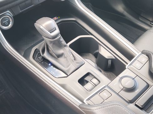 Used 2025 Toyota Grand Highlander AWD Hybrid image 21