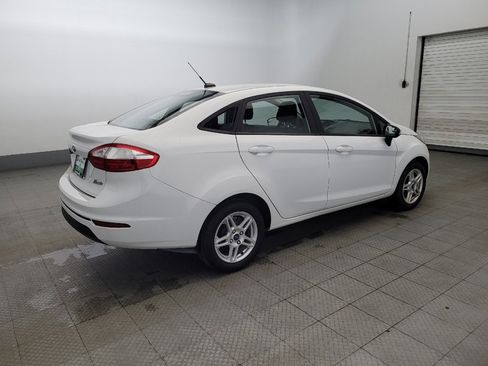 Used 2017 Ford Fiesta SE image 10