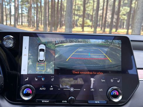 Used 2023 Lexus RX 350 w/ Cold Area Package image 4