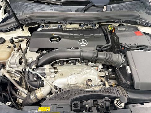 Certified 2023 Mercedes-Benz GLA 250 4MATIC image 29