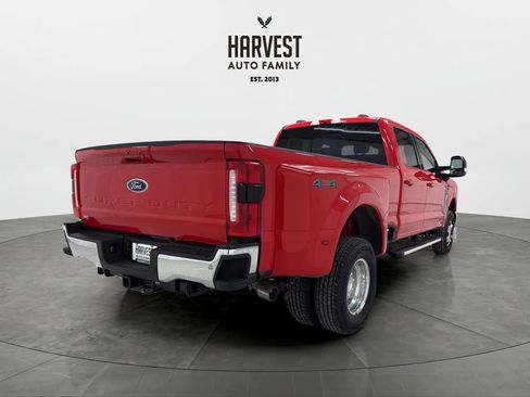 Used 2024 Ford F350 Lariat image 6