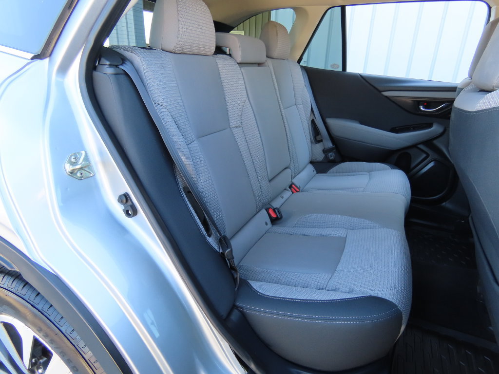 Used 2020 Subaru Outback Premium AWD/4WD image 30