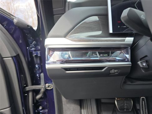 New 2026 BMW 760i xDrive w/ Executive Package image 33