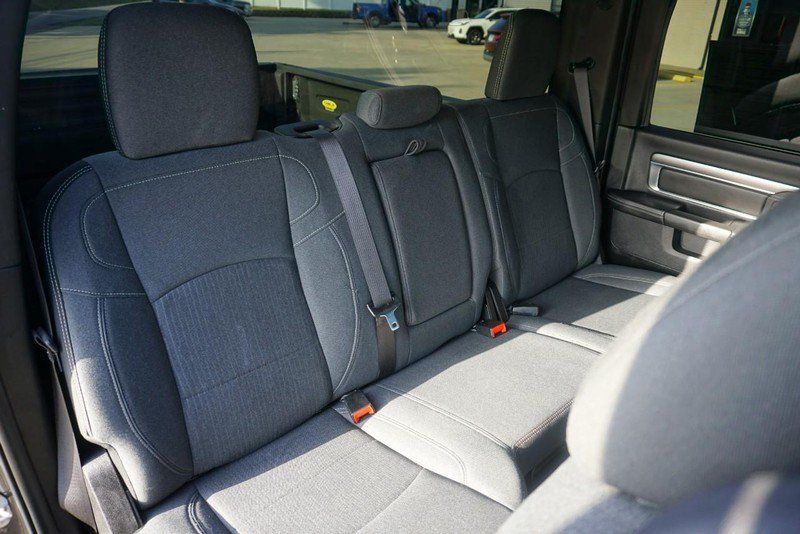 Used 2022 RAM 1500 Warlock AWD/4WD image 29