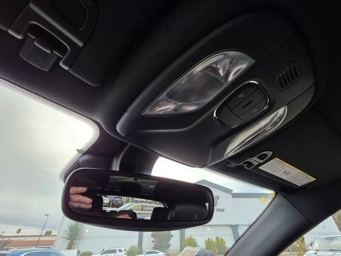 Used 2022 Jeep Compass Altitude image 36