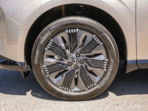 New 2026 Nissan Murano Platinum w/ Cargo Package AWD/4WD image 11