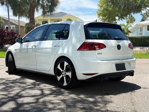 Used 2016 Volkswagen GTI Autobahn w/ Lighting Package (SEL) FWD image 3
