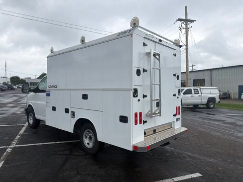 New 2026 Chevrolet Express 3500 w/ Power Convenience Package RWD image 3