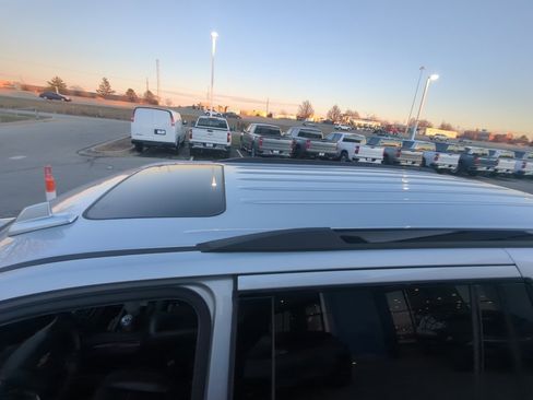 Used 2018 Chevrolet Tahoe Premier image 8