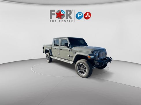 Used 2021 Jeep Gladiator Overland w/ Popular Equipment Package image 34
